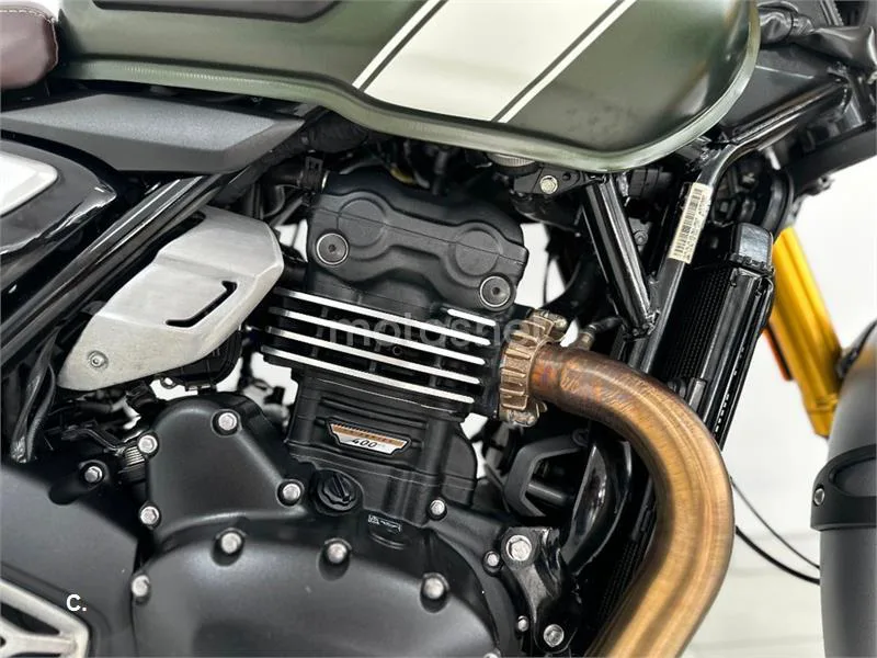 Triumph Scrambler 400 X – Vista 13