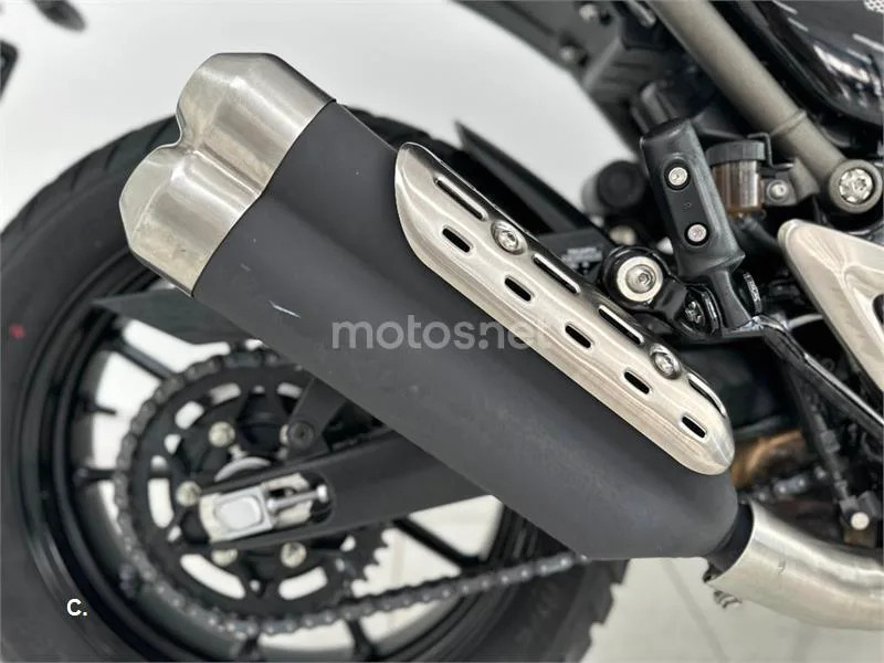 Triumph Scrambler 400 X – Vista 10