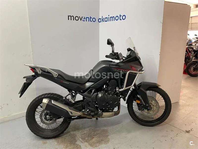 Honda XL 750 Transalp – Vista 8