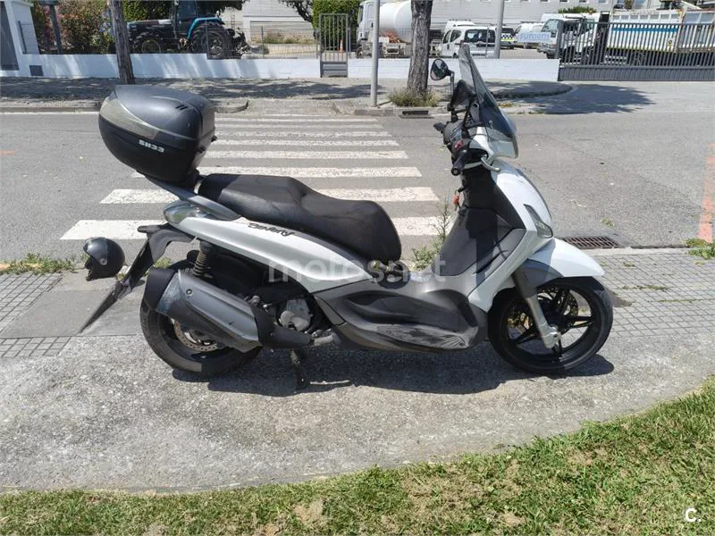 Piaggio Beverly Sport Touring 350 – Vista 3