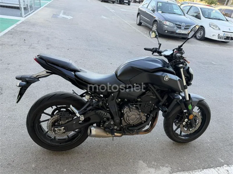 Yamaha MT-07 – Vista 3