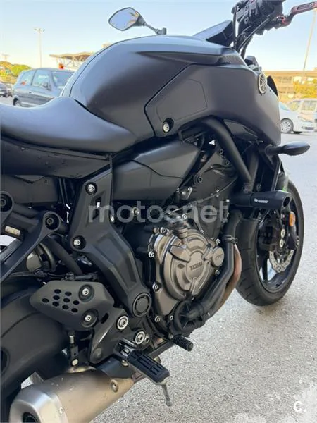 Yamaha MT-07 – Vista 4