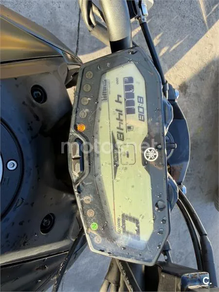 Yamaha MT-07 – Vista 6