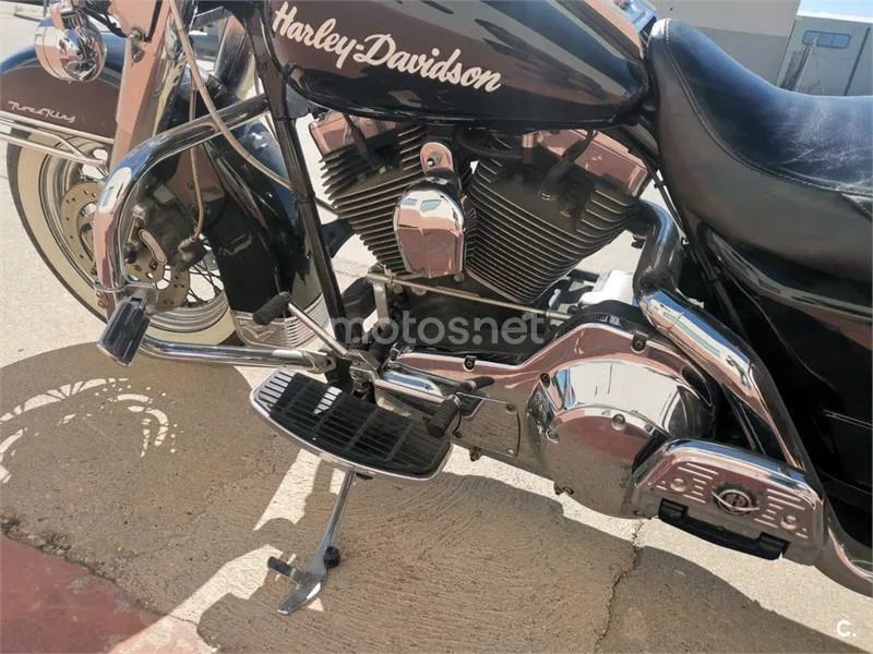 Harley-Davidson Road King Classic - Vista 7