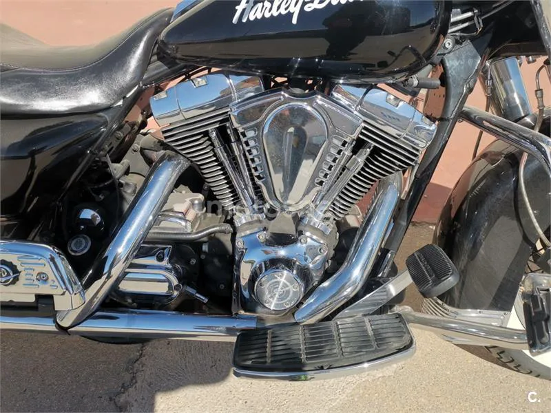 Harley-Davidson Road King Classic - Vista 8