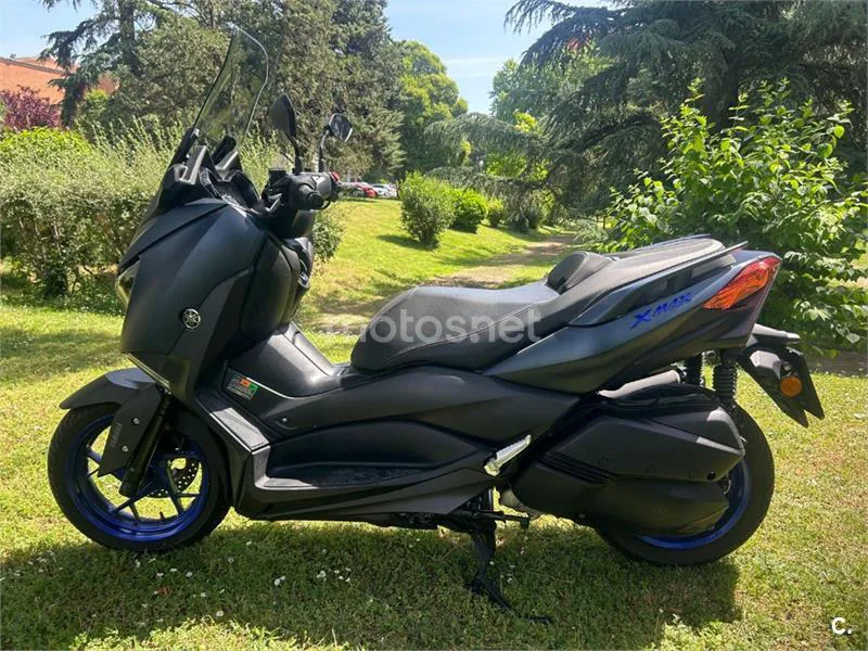 Yamaha XMAX 300 – Vista 12