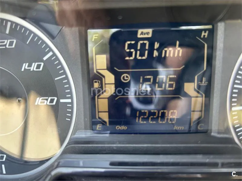 Yamaha XMAX 300 – Vista 5