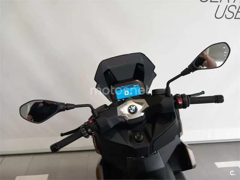 BMW C 400 X – Vista 7