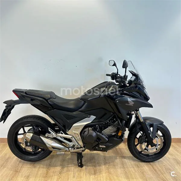 Honda NC 750 X – Vista 5