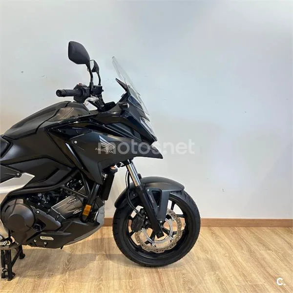 Honda NC 750 X – Vista 7