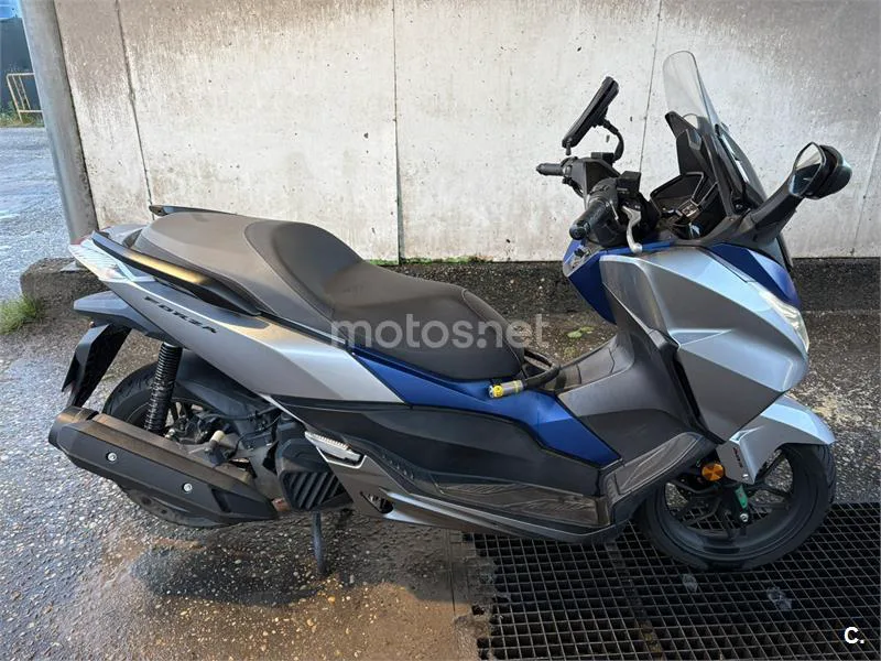 Honda Forza 125 – Vista 3