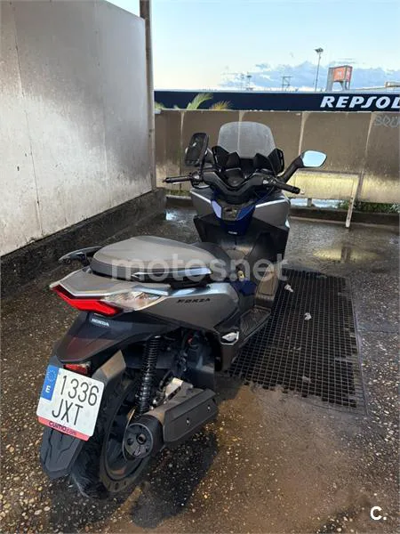 Honda Forza 125 – Vista 4