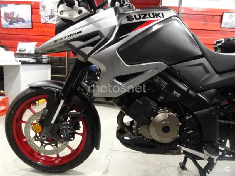 Suzuki V-Strom 1050 – Vista 5