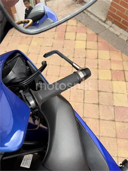 Yamaha R1 – Vista 3