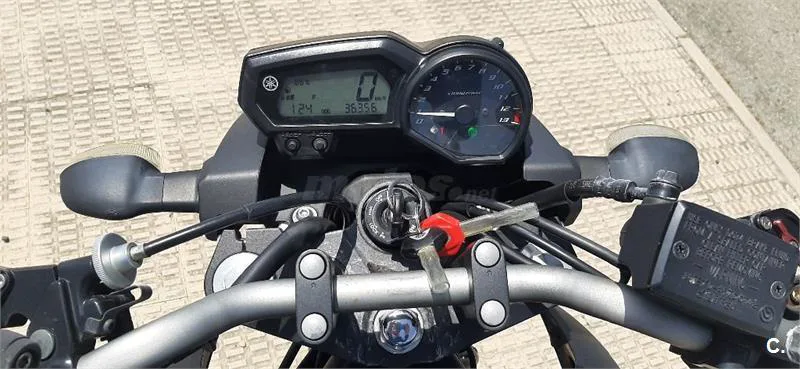 Yamaha XJ6 F Diversion – Vista 9