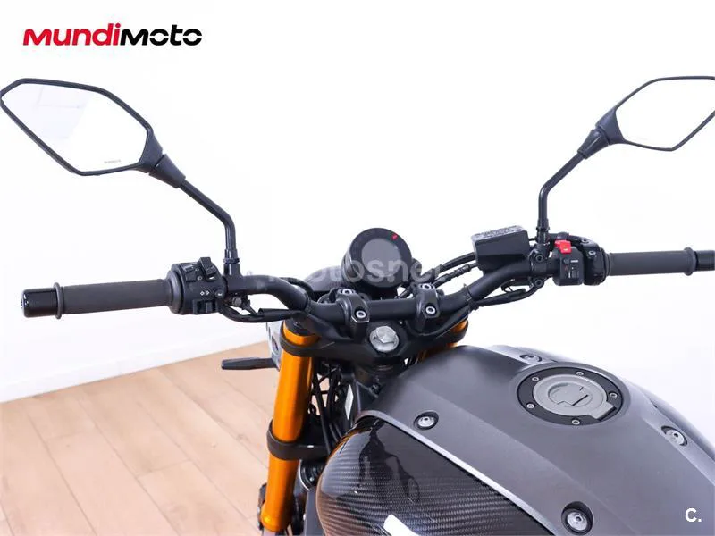 Yamaha XSR 900 – Vista 11