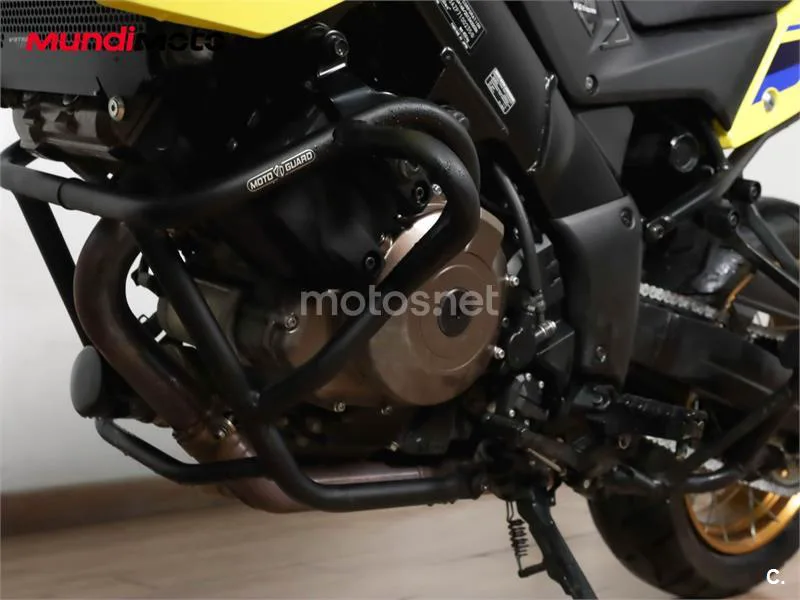 Suzuki V-Strom 1050 – Vista 10