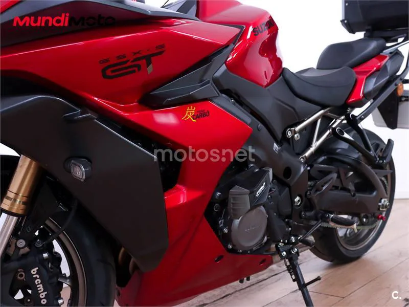 Suzuki GSX-S – Vista 10