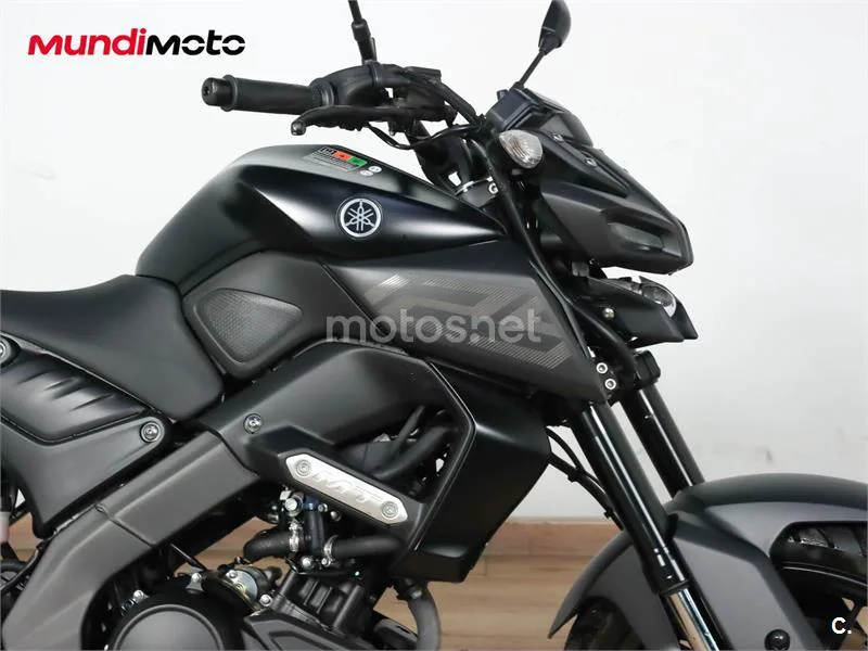 Yamaha MT-125 – Vista 23