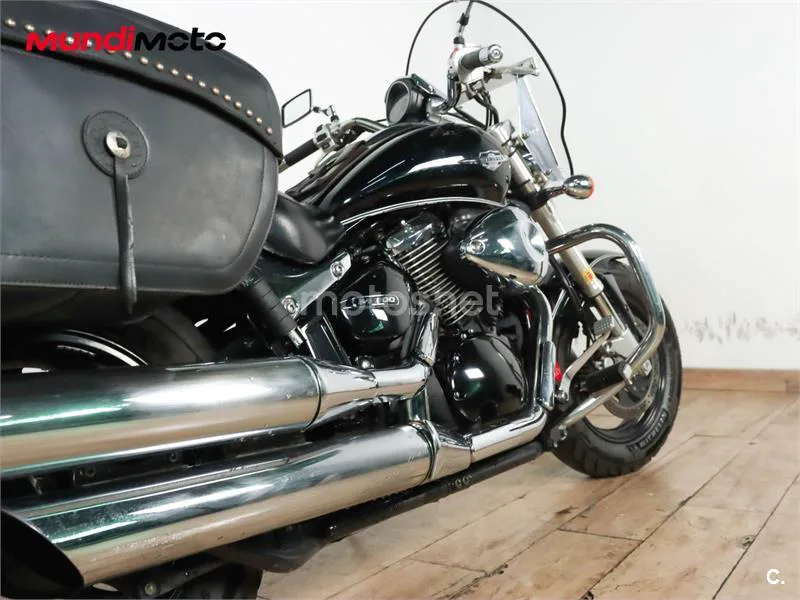 Suzuki Intruder M800 – Vista 4