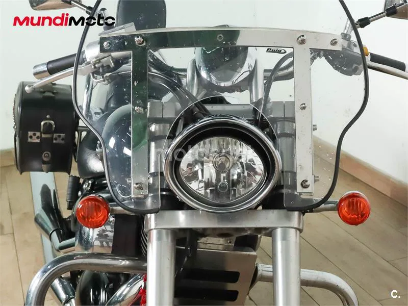 Suzuki Intruder M800 – Vista 5