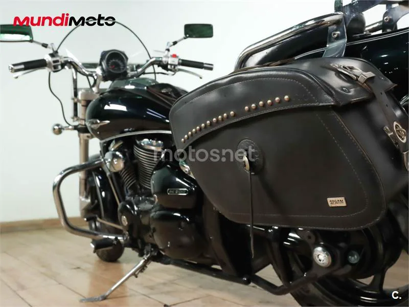 Suzuki Intruder M800 – Vista 9