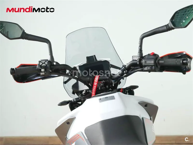 KTM 390 – Vista 11