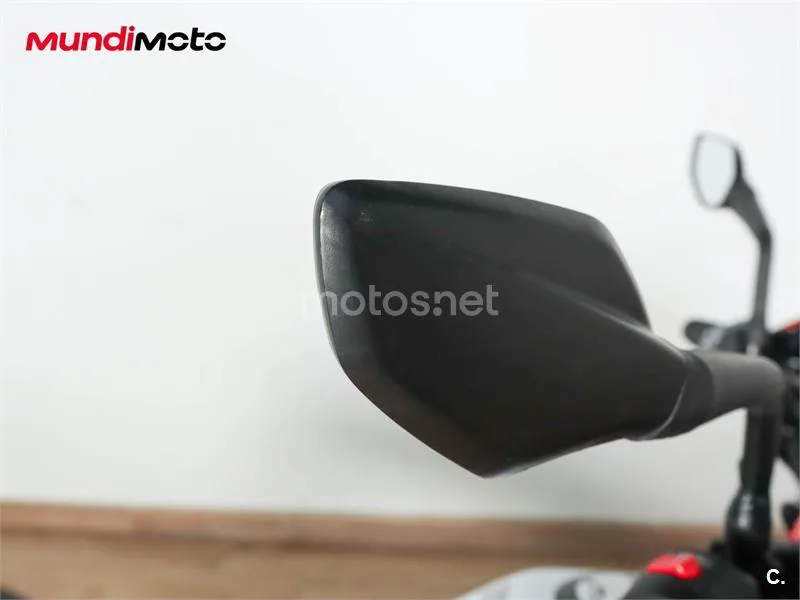 KTM 390 – Vista 18