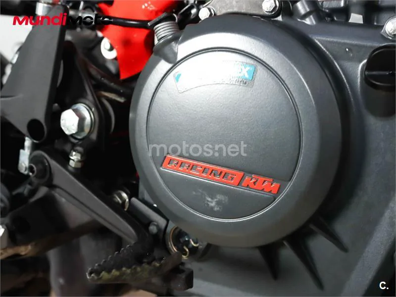 KTM 390 – Vista 20