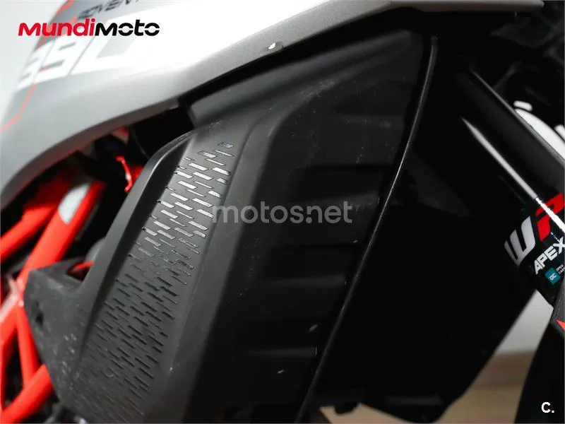 KTM 390 – Vista 21