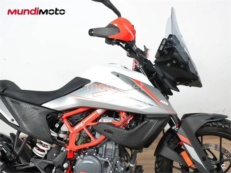 KTM 390 – Vista 26