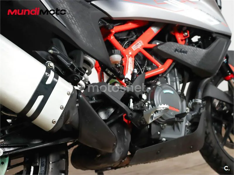 KTM 390 – Vista 4
