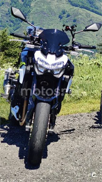 Kawasaki Z900 – Vista 4