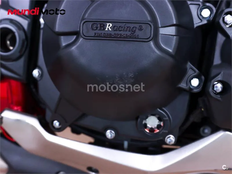 Kawasaki Z900 – Vista 13