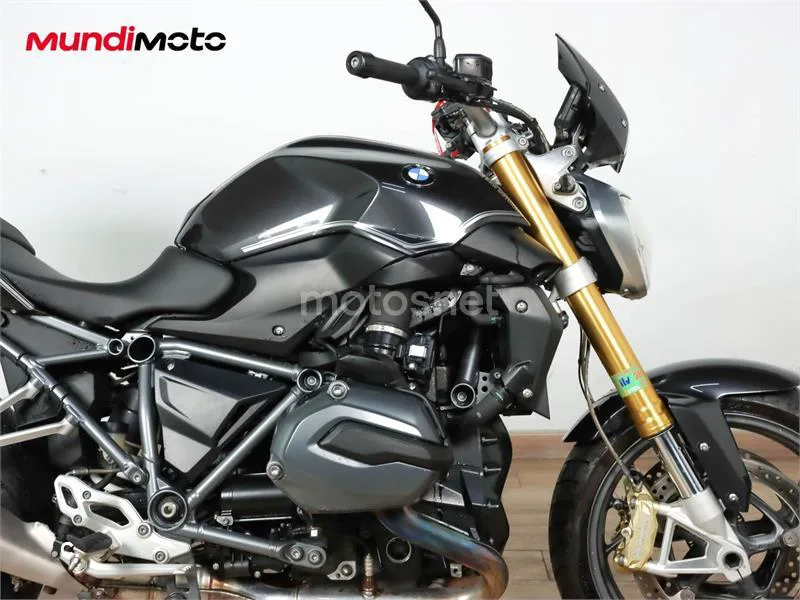 BMW R 1200 R – Vista 25
