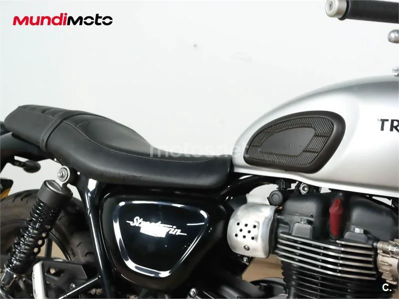 Triumph Street Twin – Vista 17