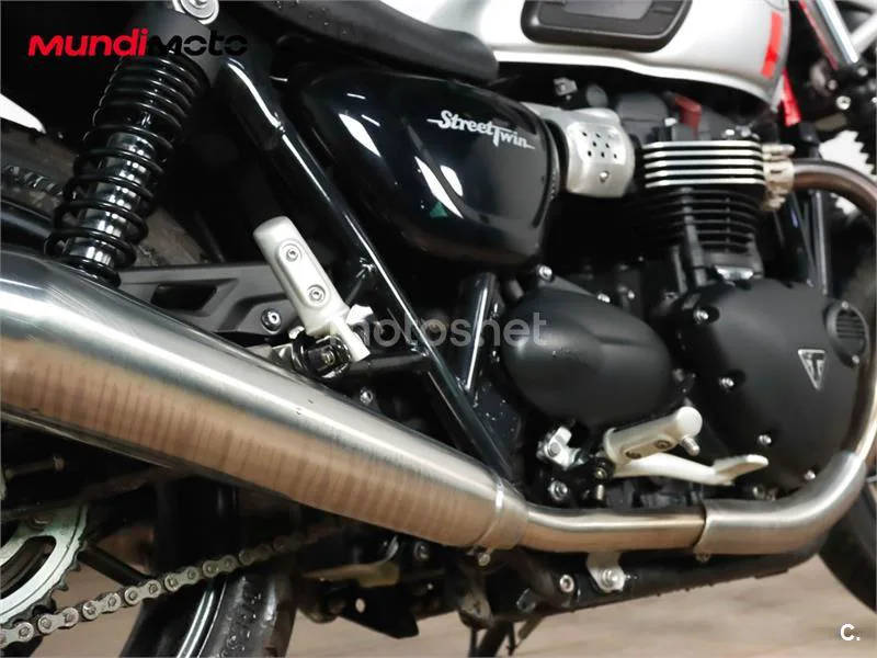 Triumph Street Twin – Vista 4