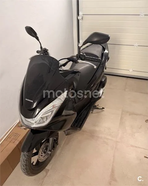 Honda PCX 125 – Vista 2