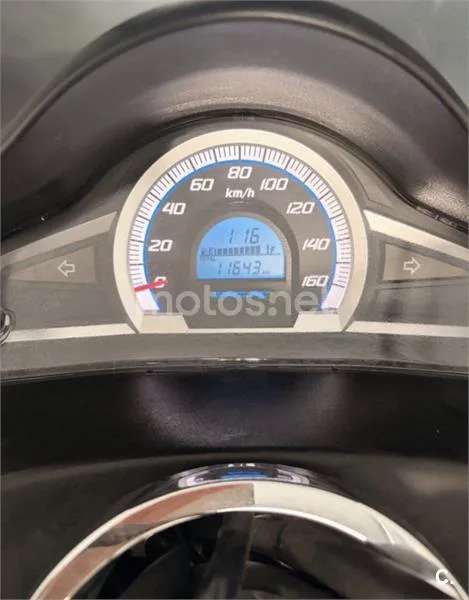 Honda PCX 125 – Vista 7