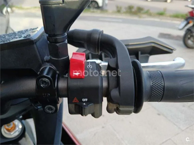 Yamaha Tracer 7 – Vista 12