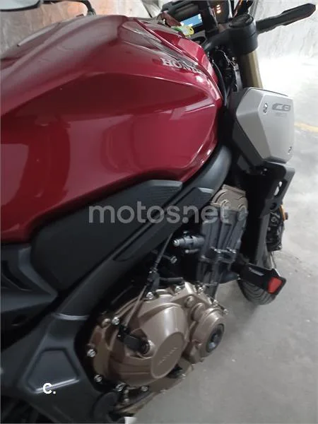 Honda CB 650 R – Vista 3