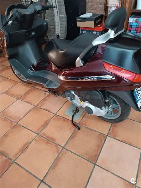 Piaggio X8 125 – Vista 4