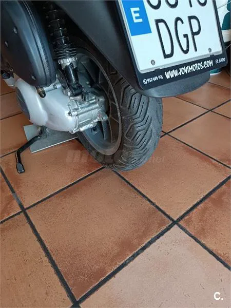 Piaggio X8 125 – Vista 7