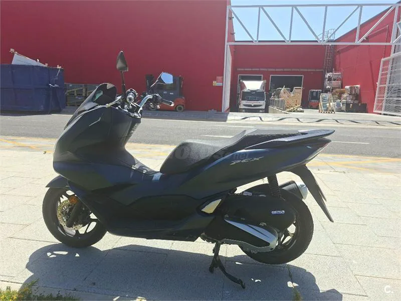 Honda PCX 125 – Vista 3