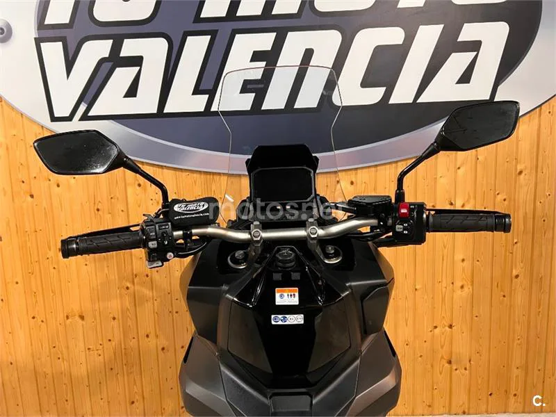 Honda X-ADV – Vista 16