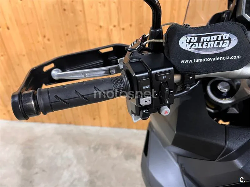 Honda X-ADV – Vista 18