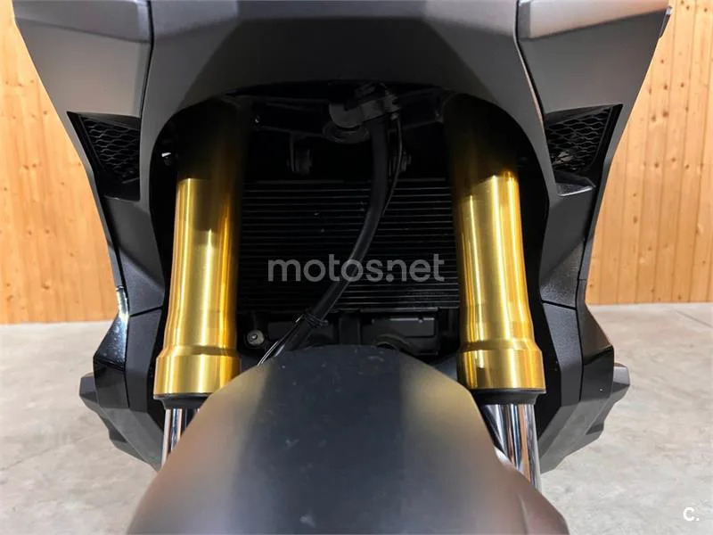 Honda X-ADV – Vista 29