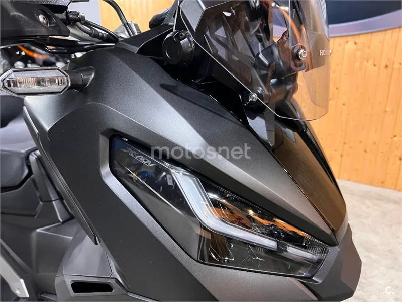 Honda X-ADV – Vista 38