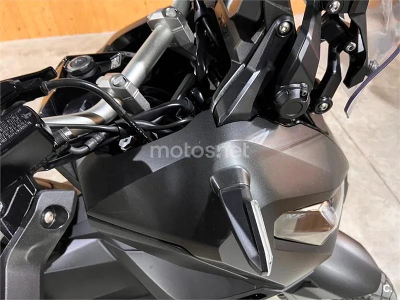 Honda X-ADV – Vista 50