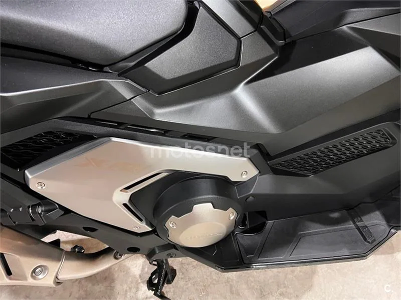 Honda X-ADV – Vista 54